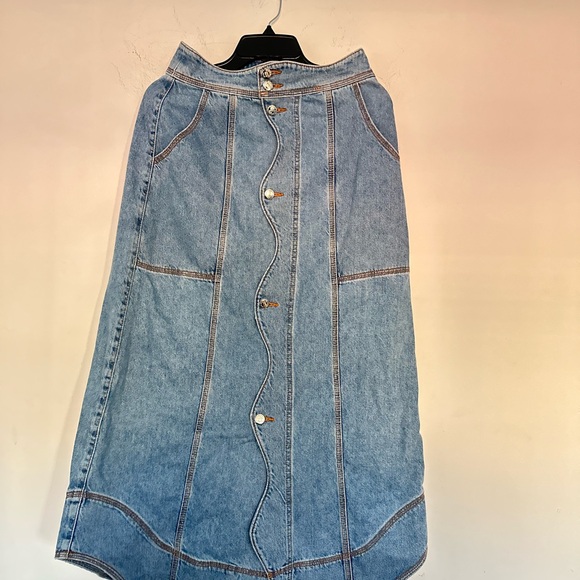 FARM Rio Blue A-Line Denim Skirt - Picture 6 of 7